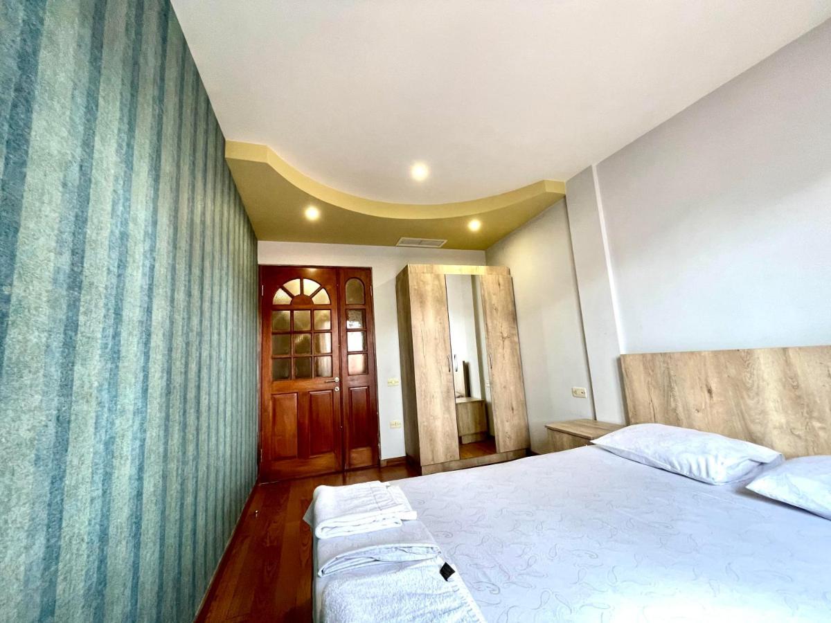 Apartments Emili Erivan Dış mekan fotoğraf