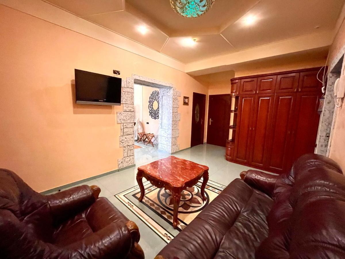 Apartments Emili Erivan Dış mekan fotoğraf