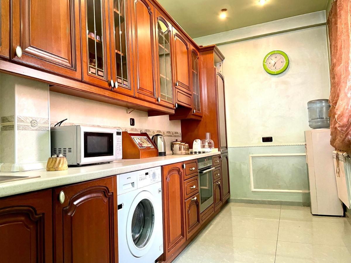 Apartments Emili Erivan Dış mekan fotoğraf
