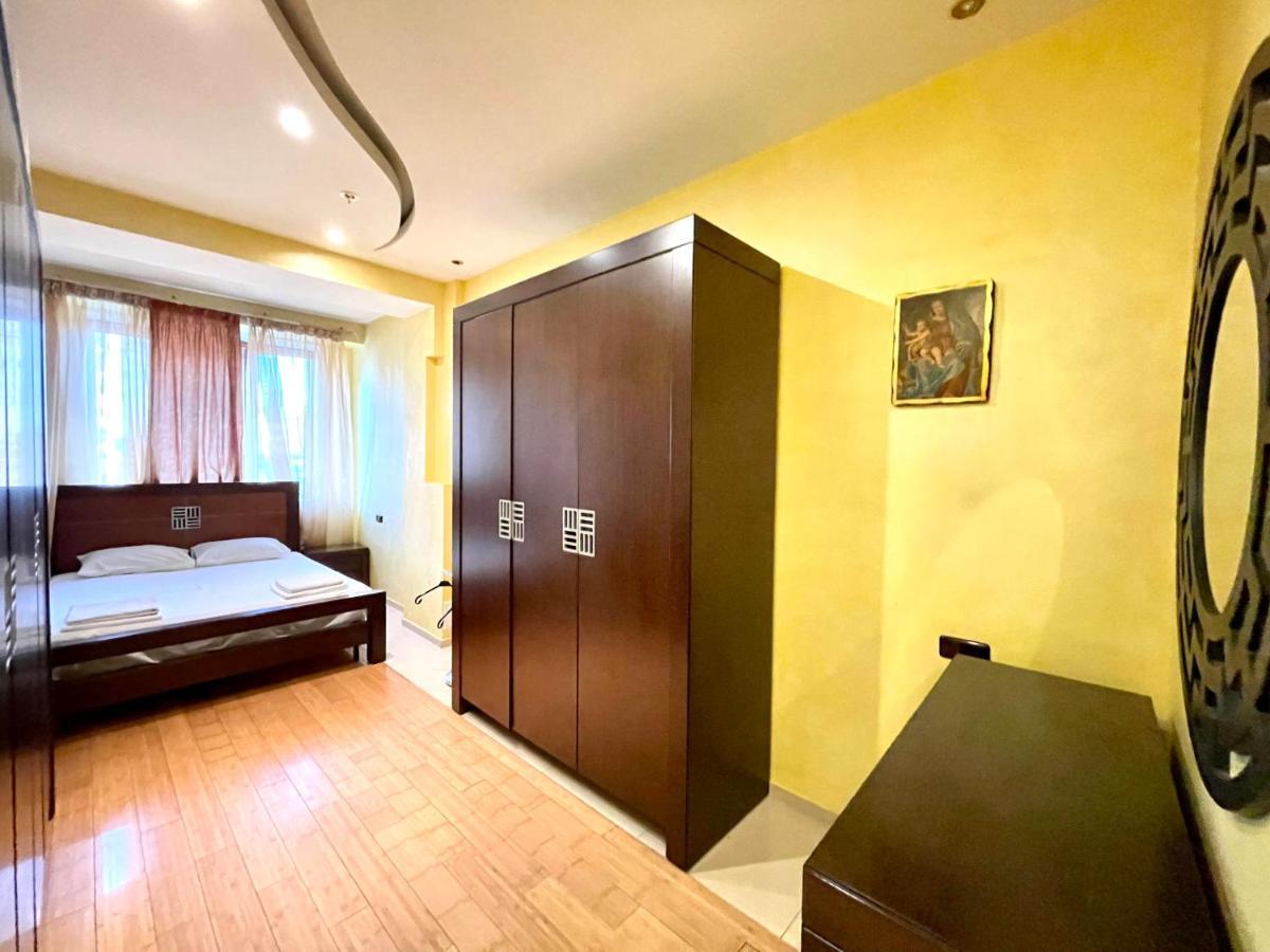 Apartments Emili Erivan Dış mekan fotoğraf