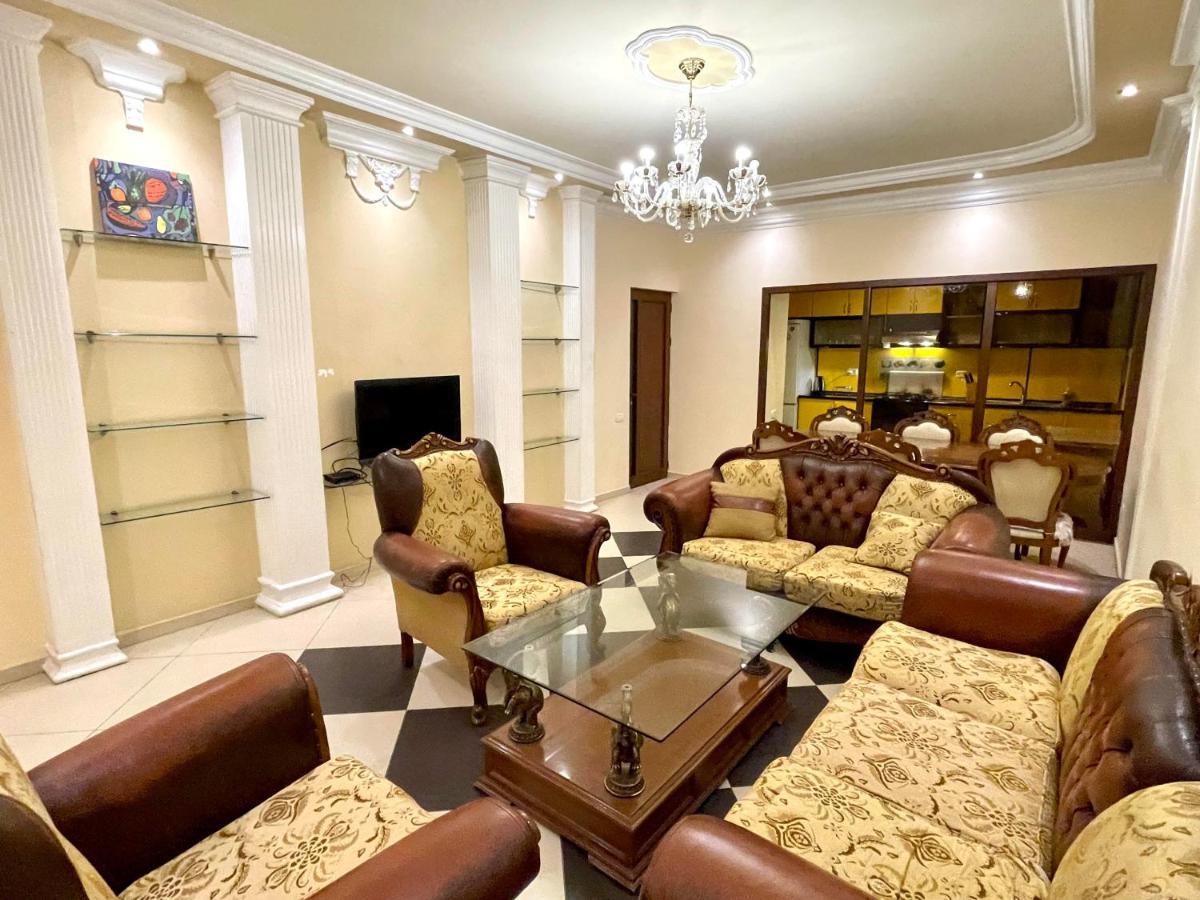 Apartments Emili Erivan Dış mekan fotoğraf