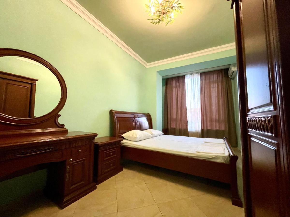 Apartments Emili Erivan Dış mekan fotoğraf