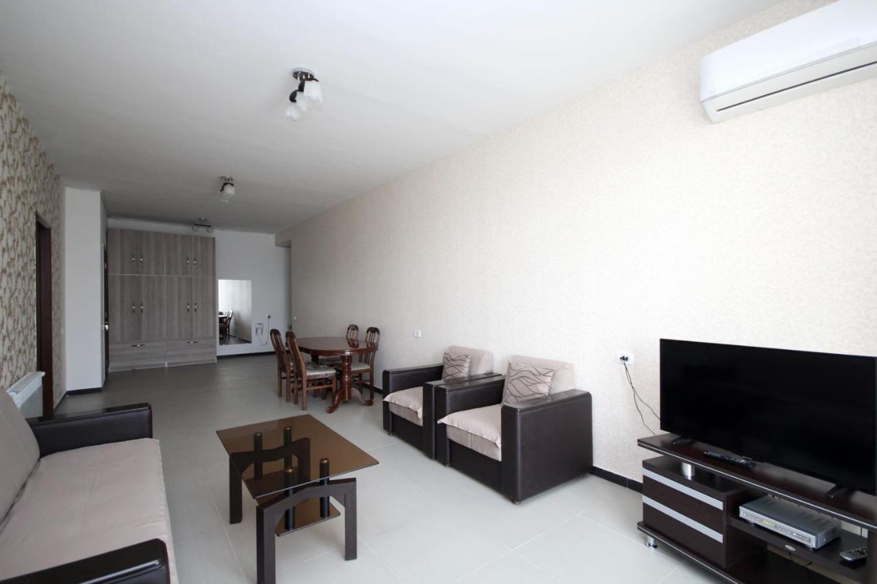 Apartments Emili Erivan Dış mekan fotoğraf