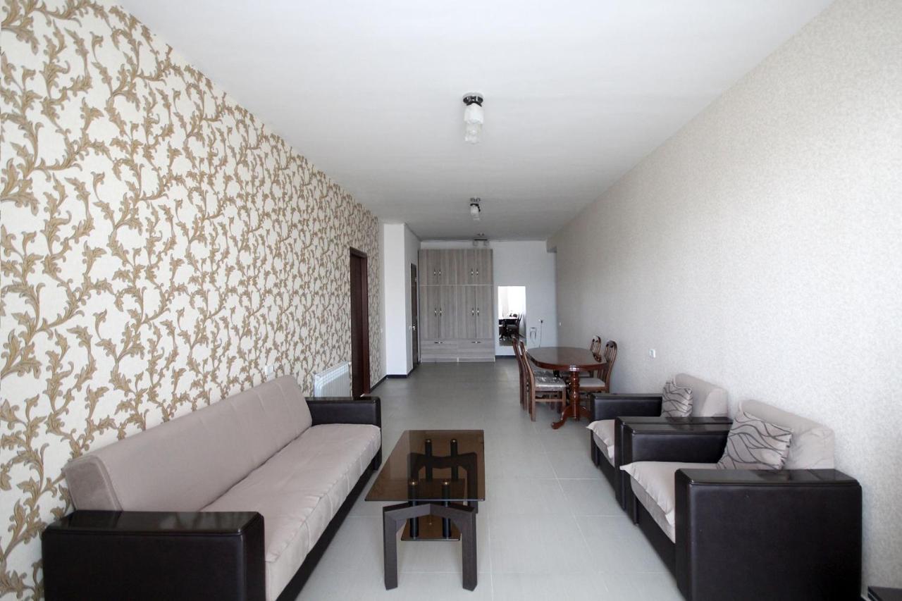 Apartments Emili Erivan Dış mekan fotoğraf