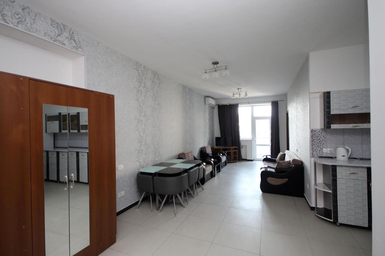 Apartments Emili Erivan Dış mekan fotoğraf