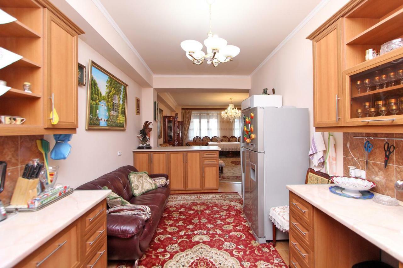 Apartments Emili Erivan Dış mekan fotoğraf